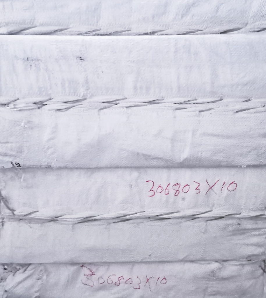 Ivory 25x36 250 Gsm 100 Sheet 14.52 Kg (B4)